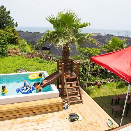 Jeju Sunflower Pension Σεογκουίπο Εξωτερικό φωτογραφία